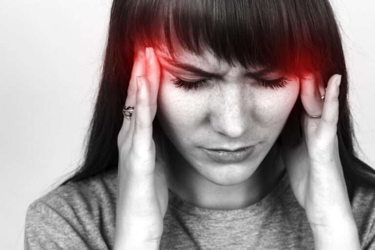 chiropractic for headaches and migraines axis health center saskatoon